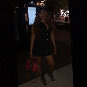 Meet your Posher, Leanise